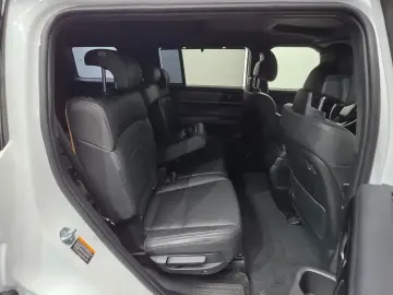 2024 Hyundai Santa Fe с пробегом 21 562 км