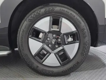 2024 Hyundai Santa Fe с пробегом 21 562 км