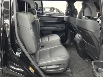2025 Hyundai Santa Fe с пробегом 19 036 км