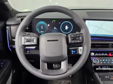 2025 Hyundai Santa Fe с пробегом 19 036 км