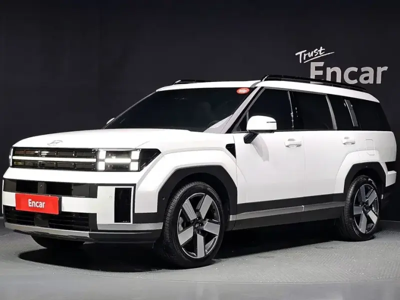 2025 Hyundai Santa Fe с пробегом 31 488 км