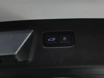 2024 Hyundai Santa Fe с пробегом 33 339 км