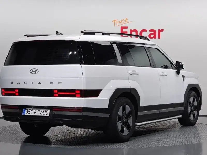 2024 Hyundai Santa Fe с пробегом 32 294 км