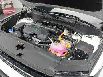 2024 Hyundai Santa Fe с пробегом 32 294 км