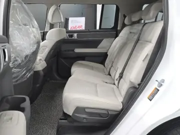 2024 Hyundai Santa Fe с пробегом 32 294 км