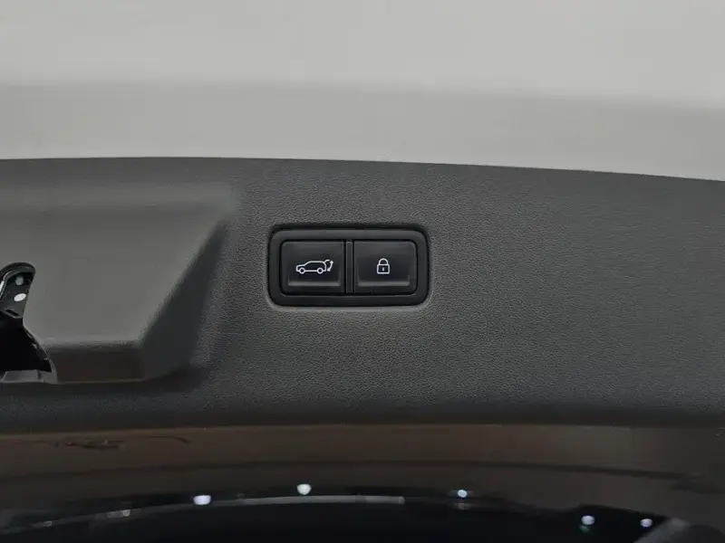 2024 Hyundai Santa Fe с пробегом 32 294 км