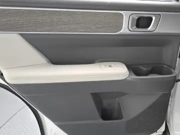 2024 Hyundai Santa Fe с пробегом 32 294 км