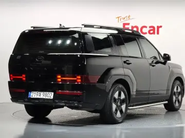 2024 Hyundai Santa Fe с пробегом 21 914 км