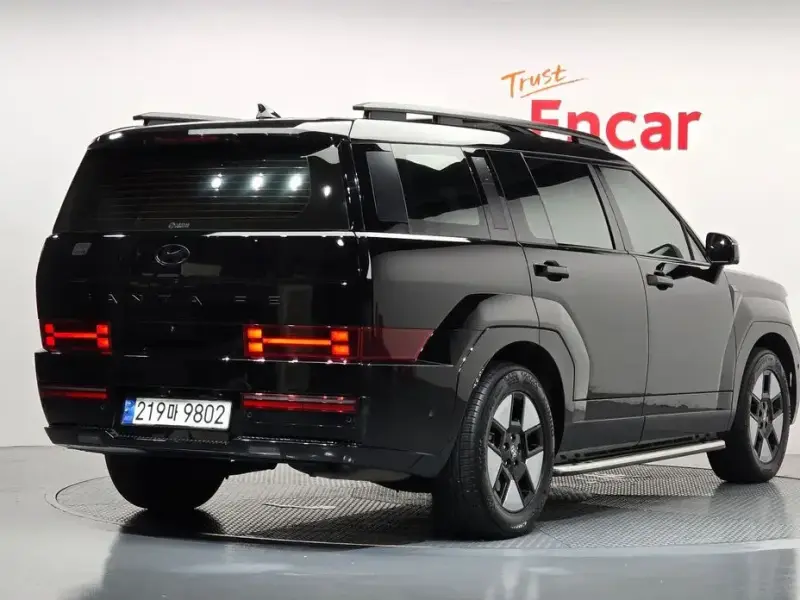 2024 Hyundai Santa Fe с пробегом 21 914 км