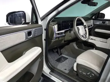 2025 Hyundai Santa Fe с пробегом 37 318 км