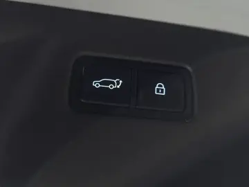 2025 Hyundai Santa Fe с пробегом 37 318 км