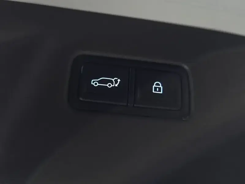 2025 Hyundai Santa Fe с пробегом 37 318 км