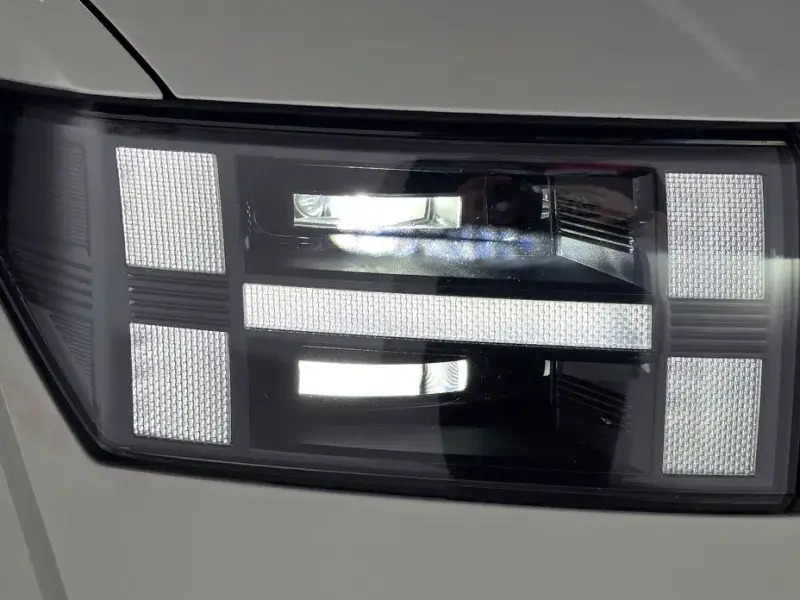 2025 Hyundai Santa Fe с пробегом 37 318 км