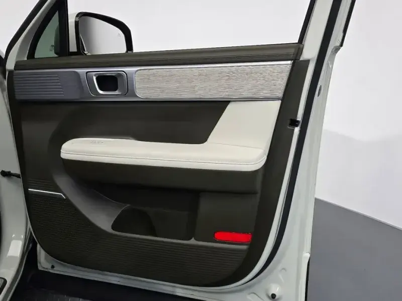 2025 Hyundai Santa Fe с пробегом 37 318 км