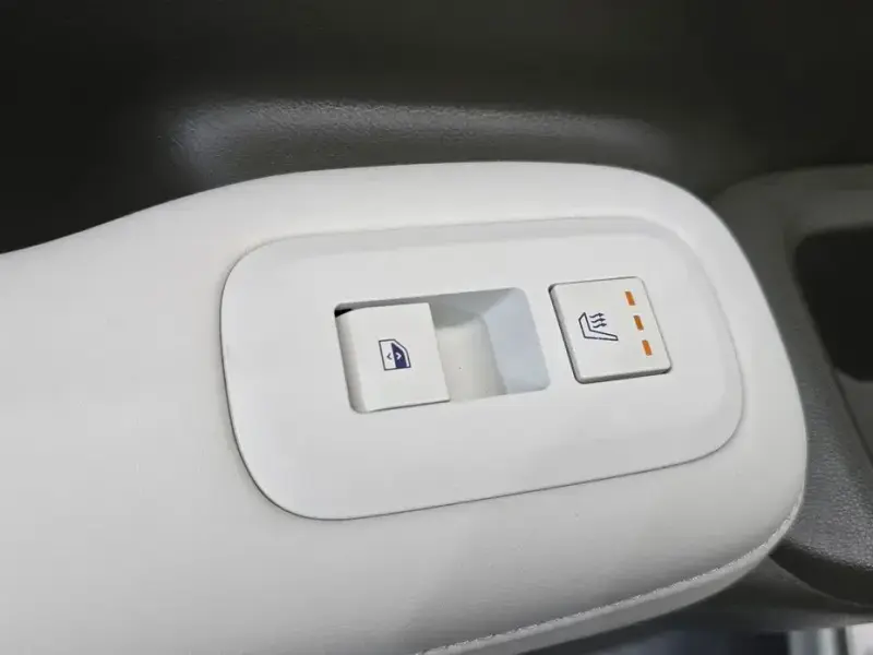 2025 Hyundai Santa Fe с пробегом 37 318 км
