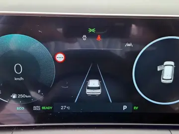 2024 Hyundai Santa Fe с пробегом 33 590 км