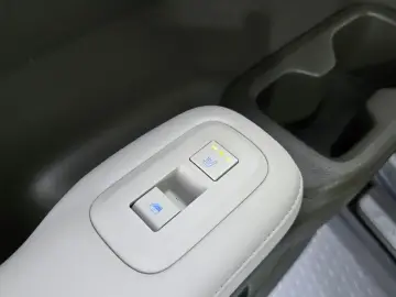 2024 Hyundai Santa Fe с пробегом 27 349 км
