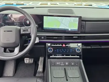 2024 Hyundai Santa Fe с пробегом 33 590 км