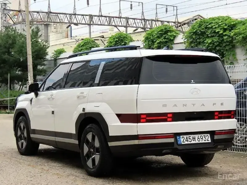 2024 Hyundai Santa Fe с пробегом 19 307 км