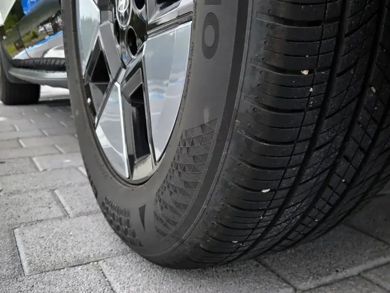 2024 Hyundai Santa Fe с пробегом 33 590 км