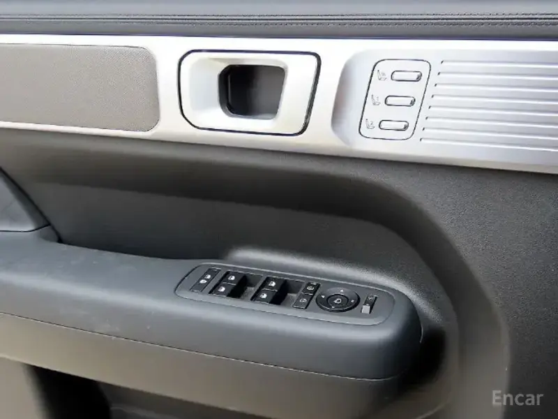 2024 Hyundai Santa Fe с пробегом 19 307 км
