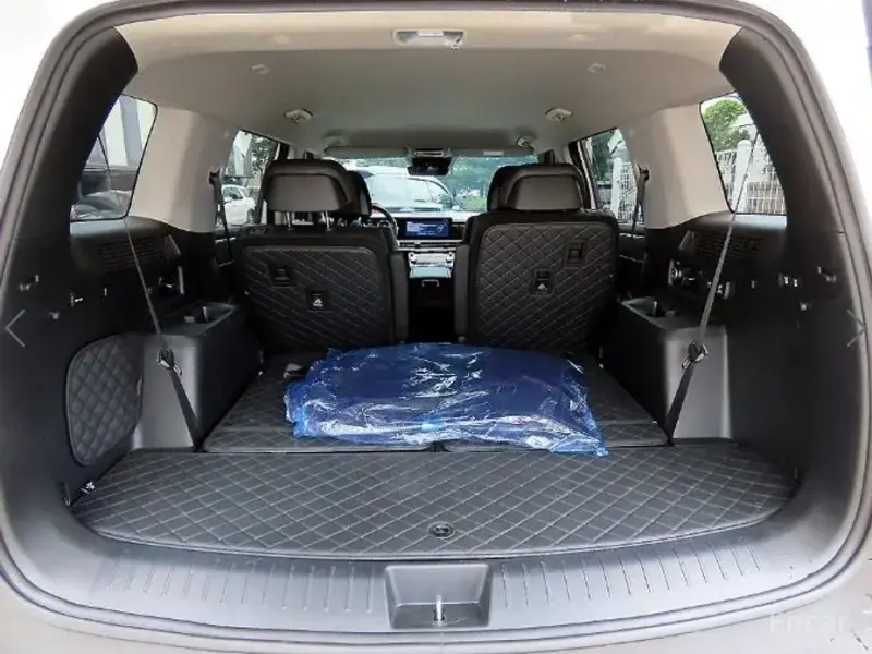 2024 Hyundai Santa Fe с пробегом 19 307 км
