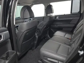 2025 Hyundai Santa Fe с пробегом 16 240 км