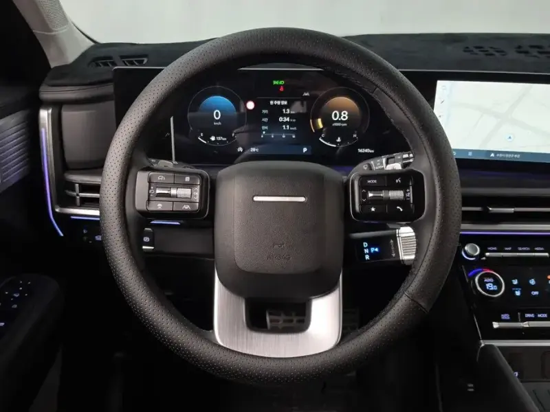 2025 Hyundai Santa Fe с пробегом 16 240 км