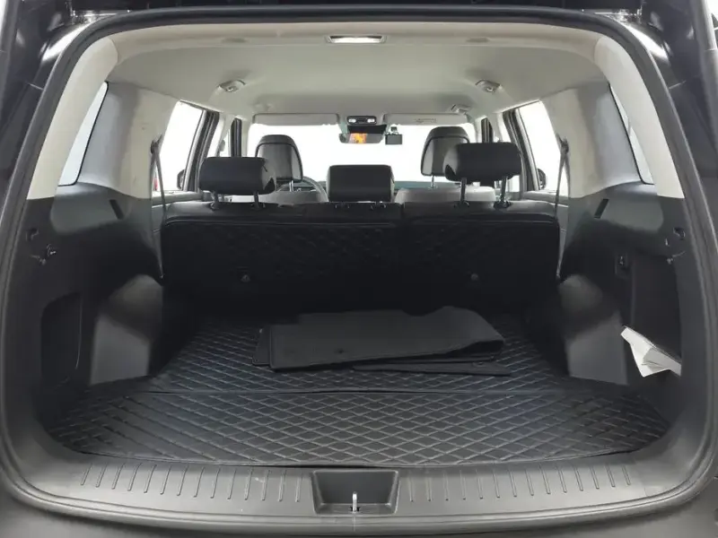 2025 Hyundai Santa Fe с пробегом 16 240 км