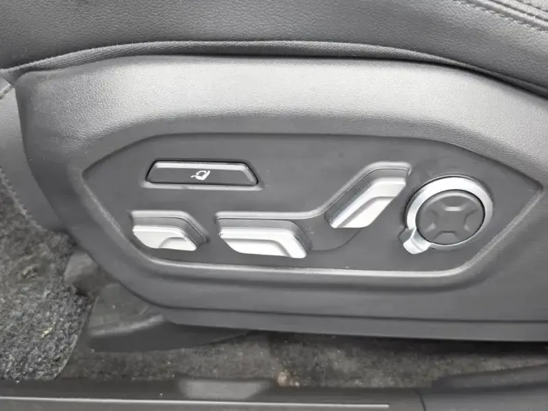 2025 Hyundai Santa Fe с пробегом 16 240 км