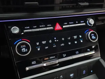 2026 Hyundai Santa Fe с пробегом 5 464 км