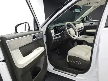 2024 Hyundai Santa Fe с пробегом 33 856 км