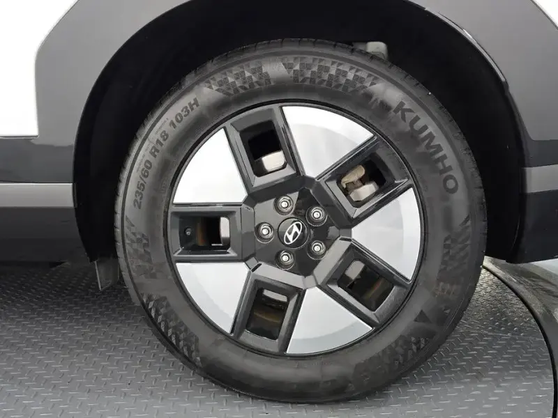 2024 Hyundai Santa Fe с пробегом 33 856 км