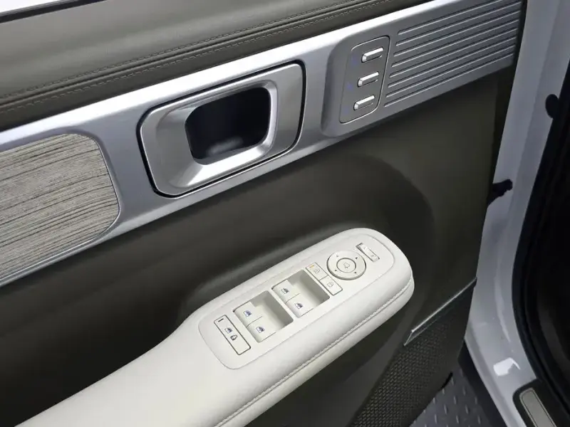 2024 Hyundai Santa Fe с пробегом 33 856 км