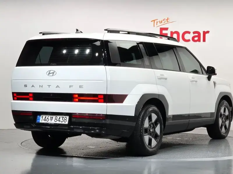 2024 Hyundai Santa Fe с пробегом 26 543 км