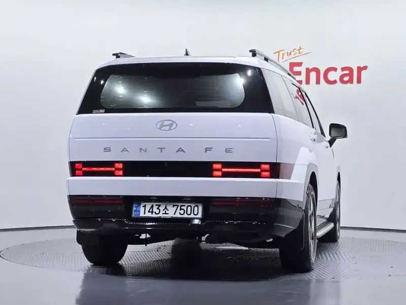 2023 Hyundai Santa Fe с пробегом 38 166 км