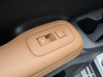 2023 Hyundai Santa Fe с пробегом 38 166 км
