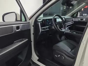 2024 Hyundai Santa Fe с пробегом 29 374 км