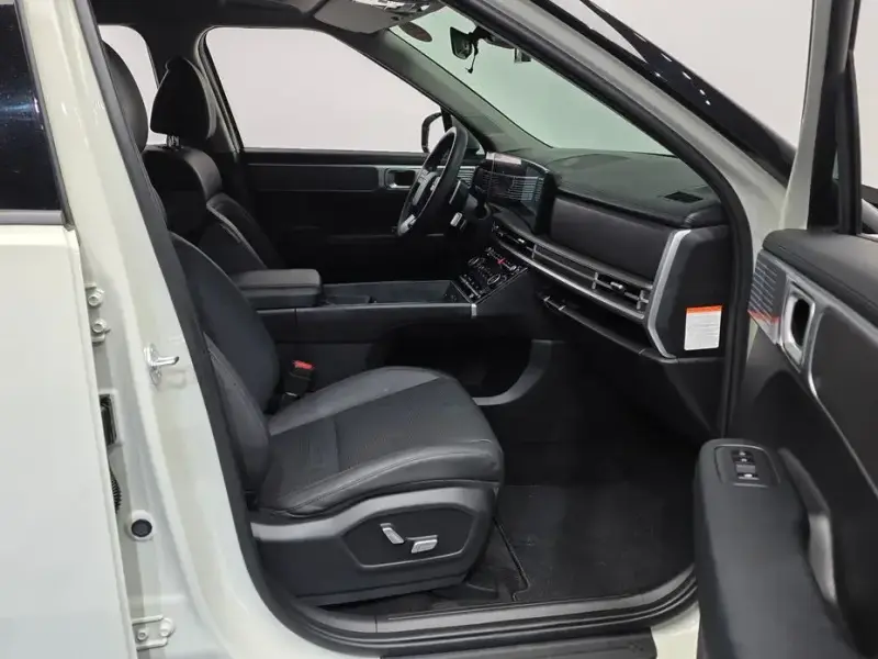 2024 Hyundai Santa Fe с пробегом 29 374 км