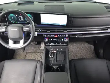 2025 Hyundai Santa Fe с пробегом 20 146 км