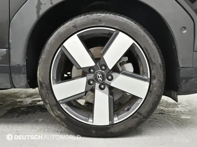 2025 Hyundai Santa Fe с пробегом 16 217 км