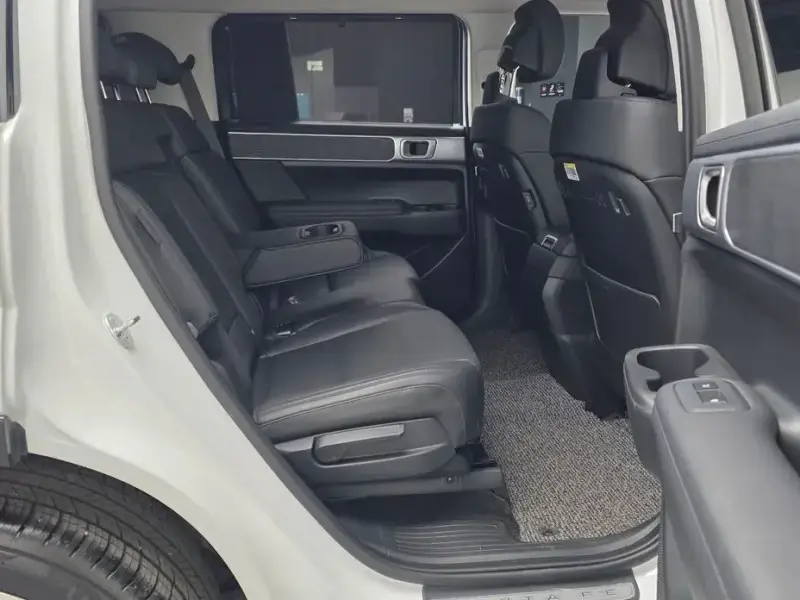 2025 Hyundai Santa Fe с пробегом 20 146 км