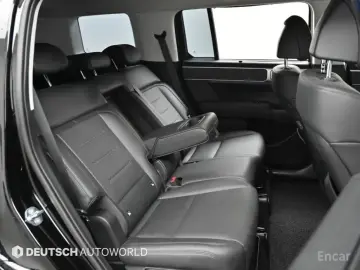 2025 Hyundai Santa Fe с пробегом 16 217 км