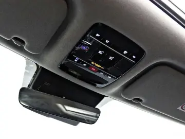 2025 Hyundai Santa Fe с пробегом 8 980 км
