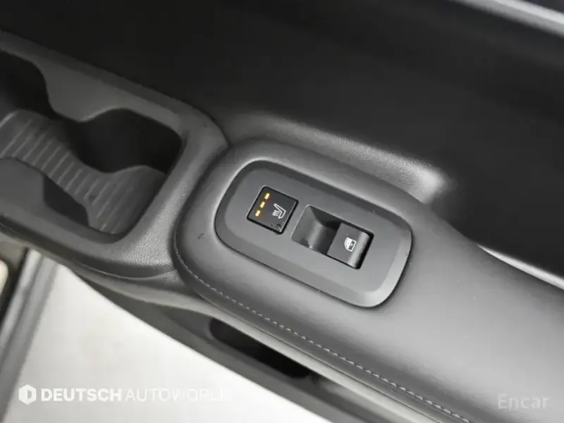 2025 Hyundai Santa Fe с пробегом 16 217 км