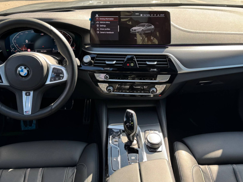 2022 BMW 5 серии с пробегом 58 054 км