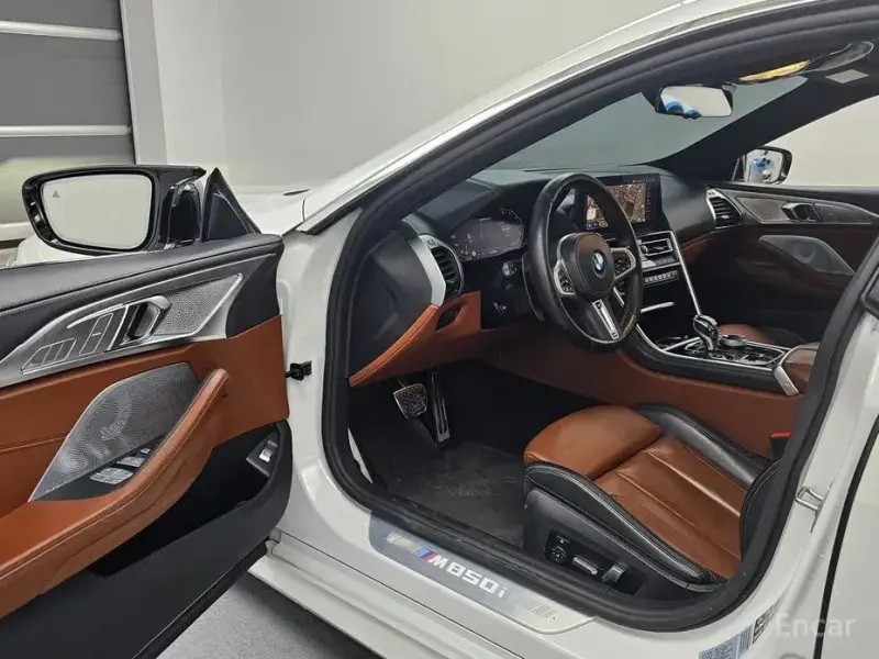 2023 BMW 8 серии с пробегом 62 675 км