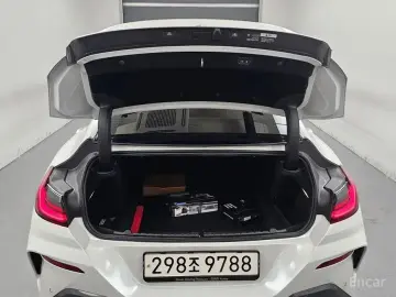 2023 BMW 8 серии с пробегом 62 675 км