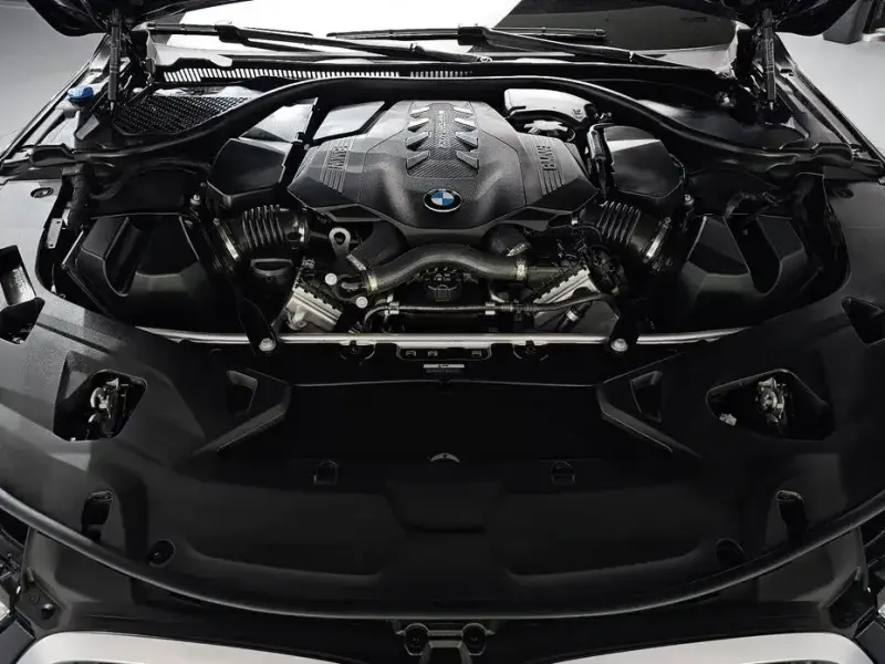 2024 BMW 8 серии с пробегом 10 528 км