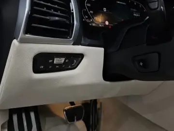 2024 BMW 8 серии с пробегом 10 528 км